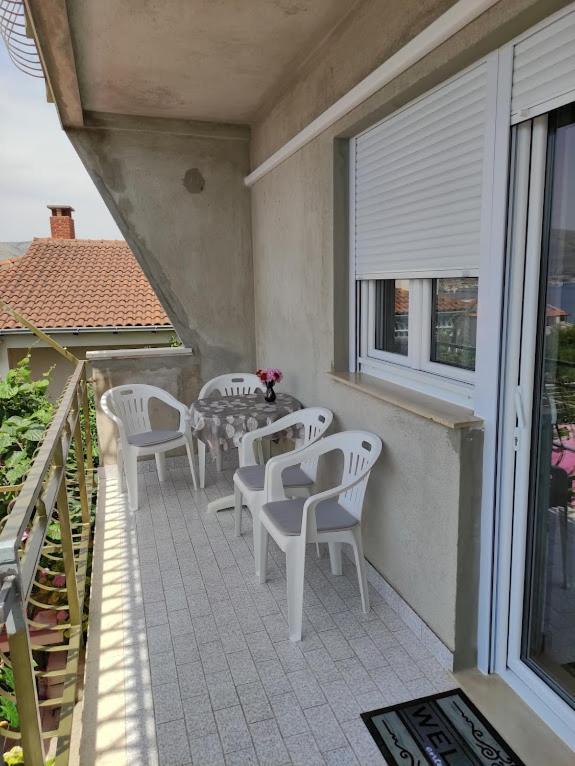 Apartmani Mila A1 & A2 & 3 Τρογκίρ Εξωτερικό φωτογραφία